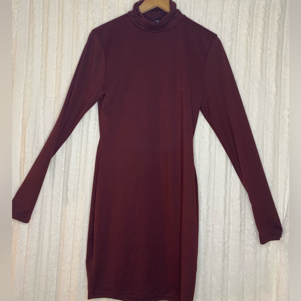 Windsor long sleeve dress